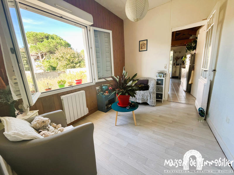 Maison - 207 m² - 9 pièces