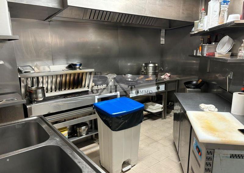 Local commercial - 91 m²