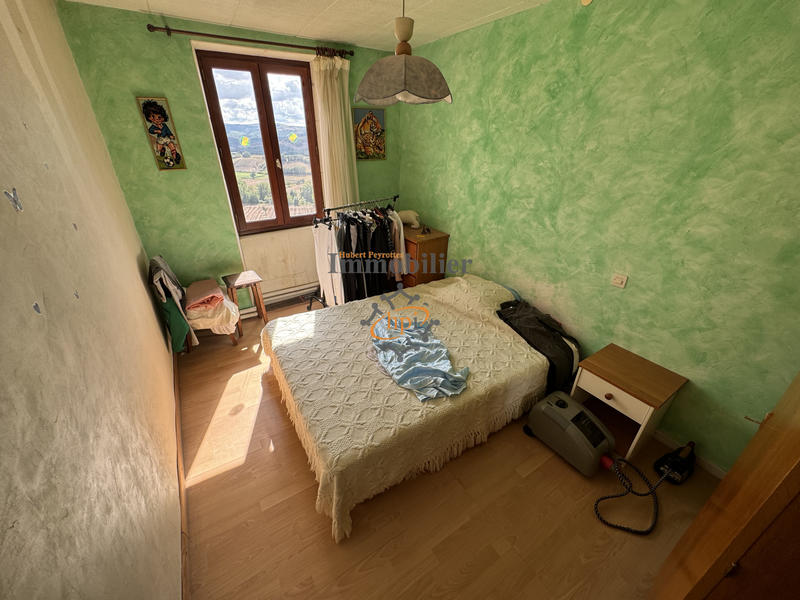 Maison - 310 m² - 12 pièces