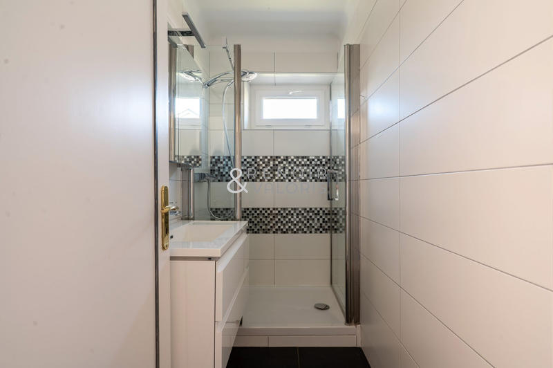 Maison ancienne - 265 m² - 11 pièces