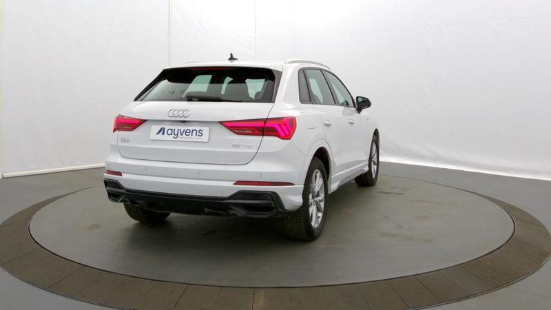 Audi Q3 35 Tdi 150ch s line s tronic 7