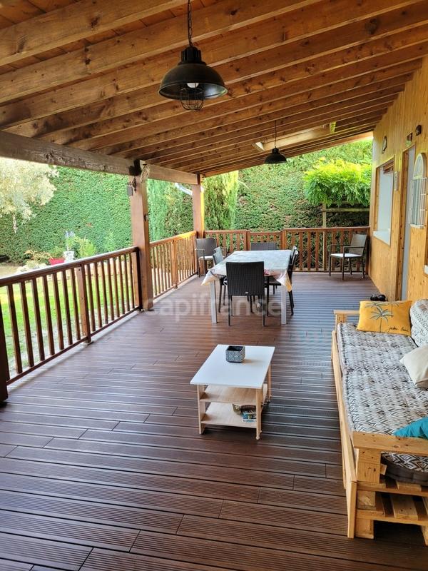 Maison - 298 m² - 8 pièces