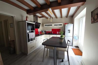 Maison - 162 m² - 4 pièces