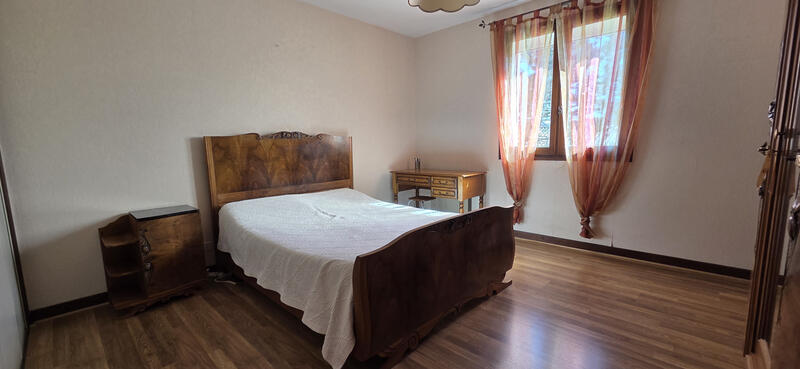 Maison - 172 m² - 7 pièces