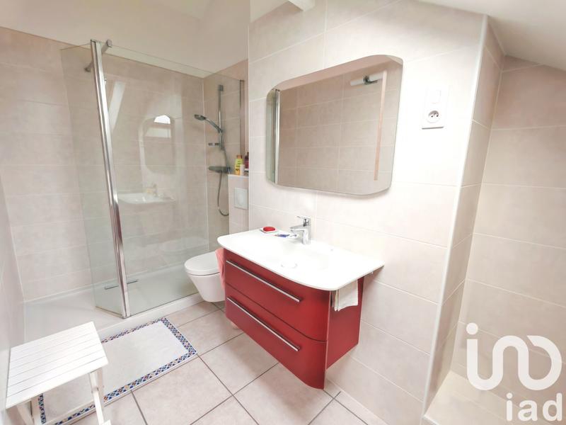 Maison - 204 m² - 8 pièces