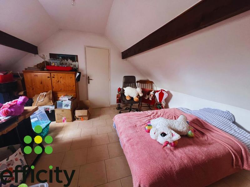 Maison - 96 m² - 4 pièces