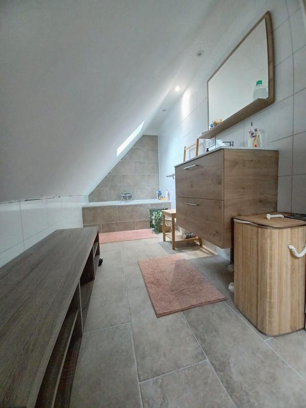 Maison - 130 m² - 5 pièces