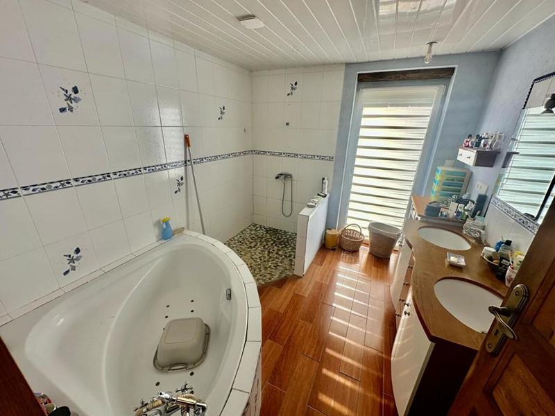 Maison - 109 m² - 4 pièces