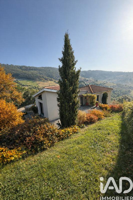 Maison - 135 m² - 5 pièces