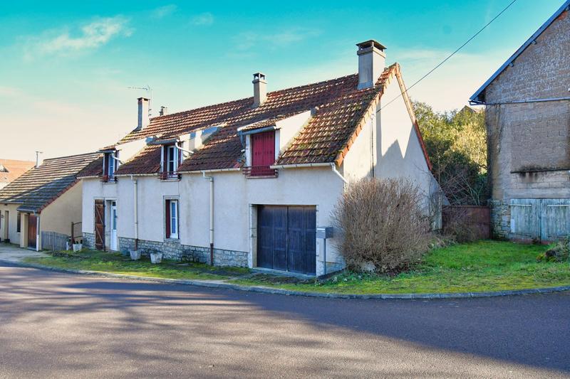 Maison ancienne - 93 m² - 5 pièces