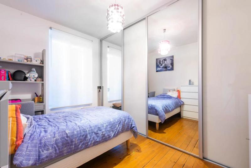 Maison - 162 m² - 7 pièces