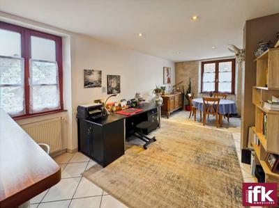 Appartement - 84 m² - 5 pièces