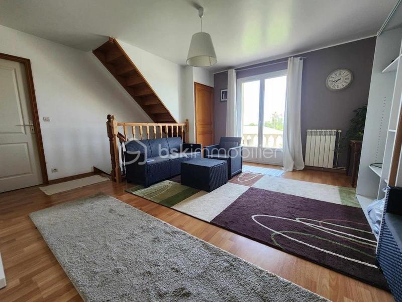 Maison traditionnelle - 173 m² - 7 pièces