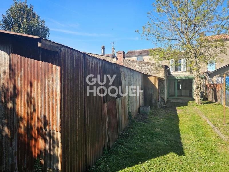 Maison - 93 m² - 4 pièces