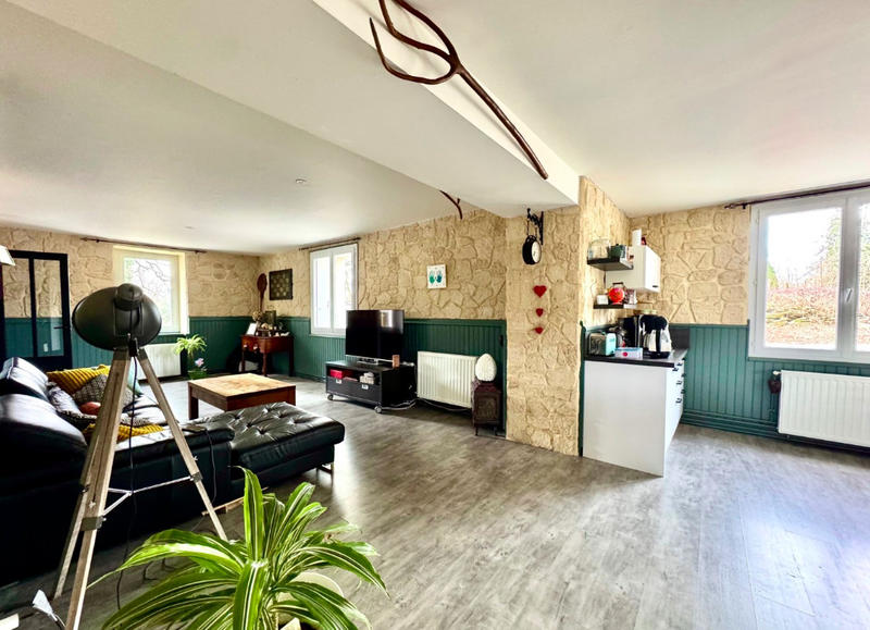 Maison - 400 m² - 15 pièces