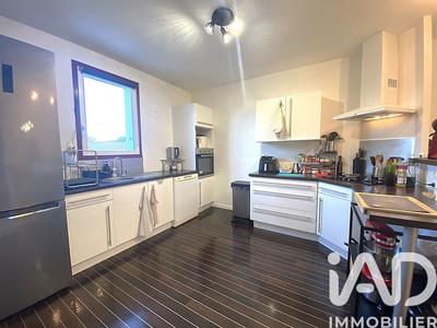 Appartement - 97 m² - 5 pièces