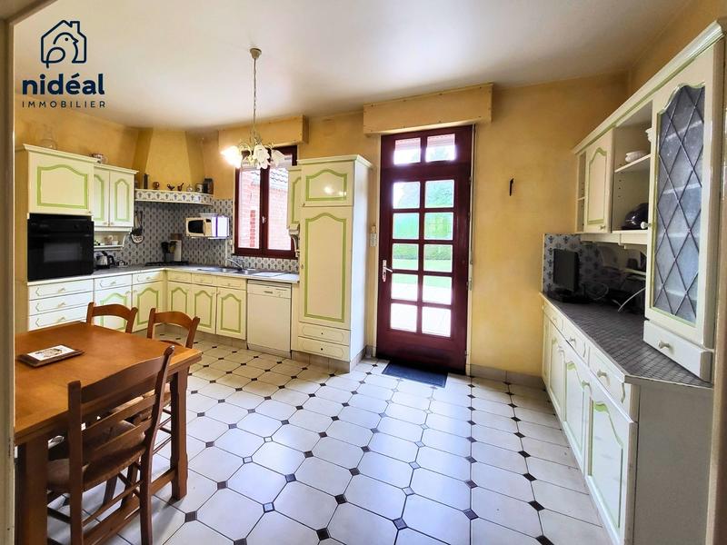 Maison - 190 m² - 8 pièces