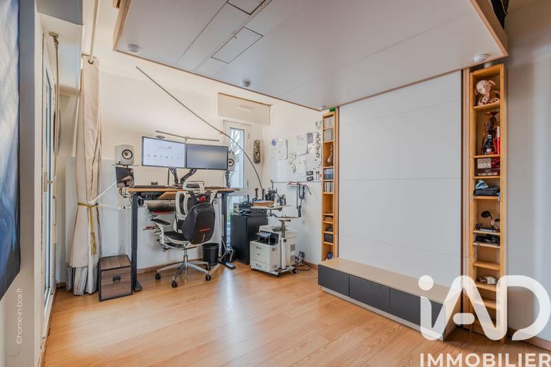 Appartement - 100 m² - 4 pièces