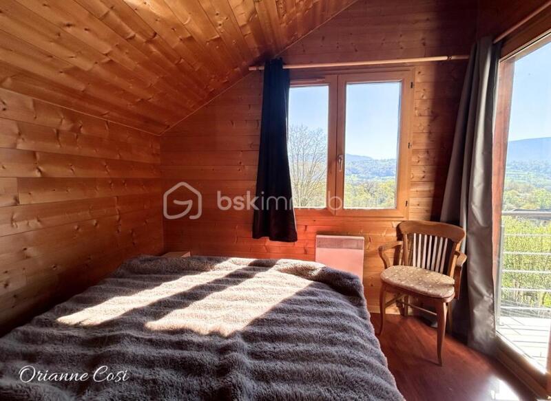 Maison - 88 m² - 5 pièces