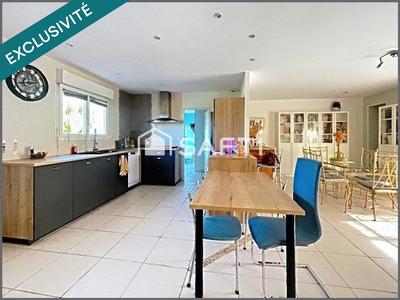 Maison - 195 m² - 7 pièces