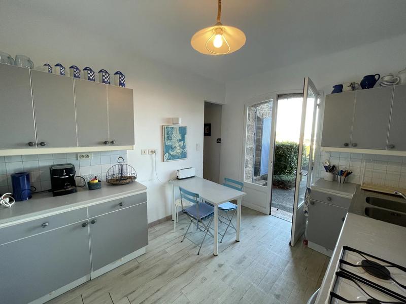 Villa - 220 m² - 8 pièces