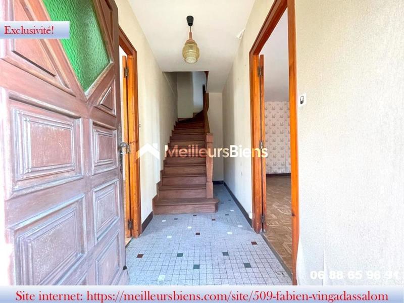 Maison - 94 m² - 6 pièces