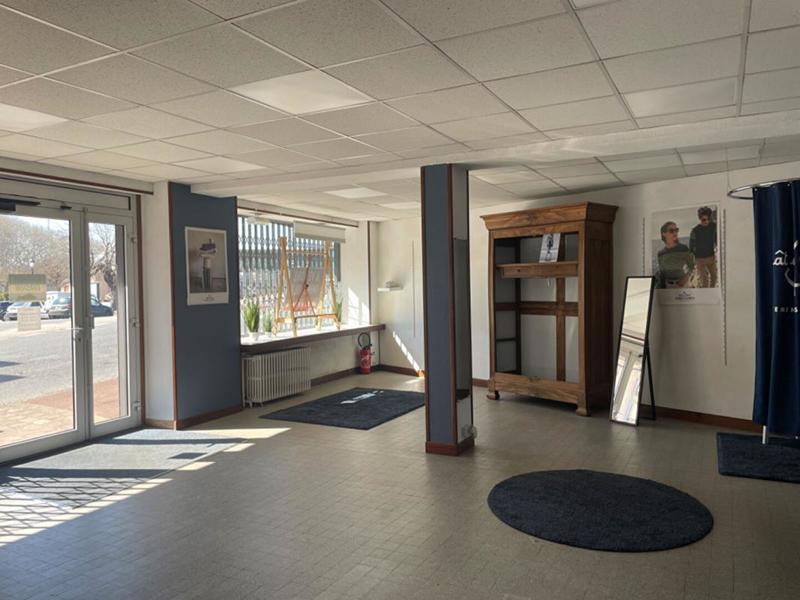 Maison - 296 m² - 6 pièces