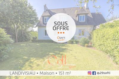 Maison - 151 m² - 7 pièces