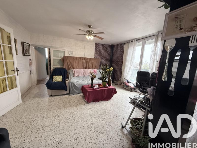 Maison - 186 m² - 9 pièces