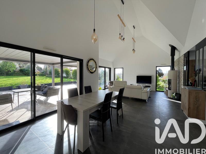 Maison - 135 m² - 5 pièces