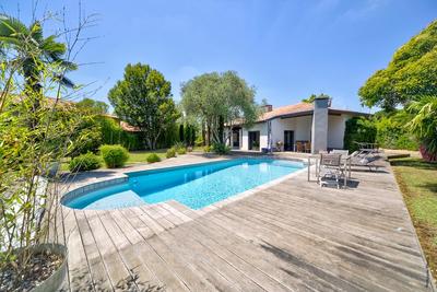 Maison d'architecte - 235 m² - 5 pièces