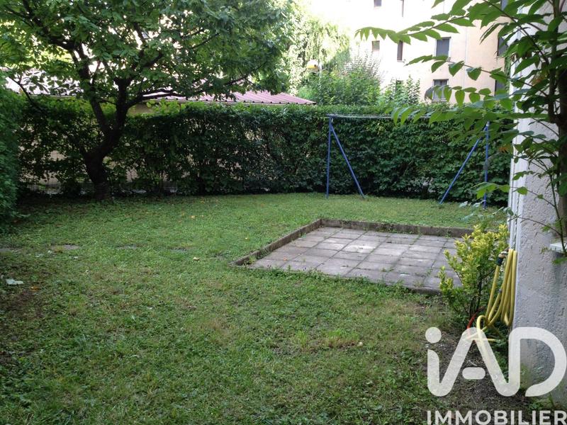 Appartement - 97 m² - 5 pièces