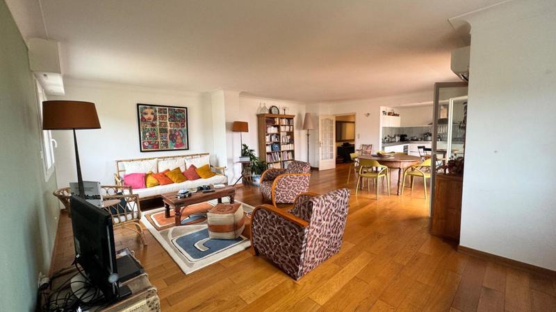 Appartement - 126 m² - 4 pièces