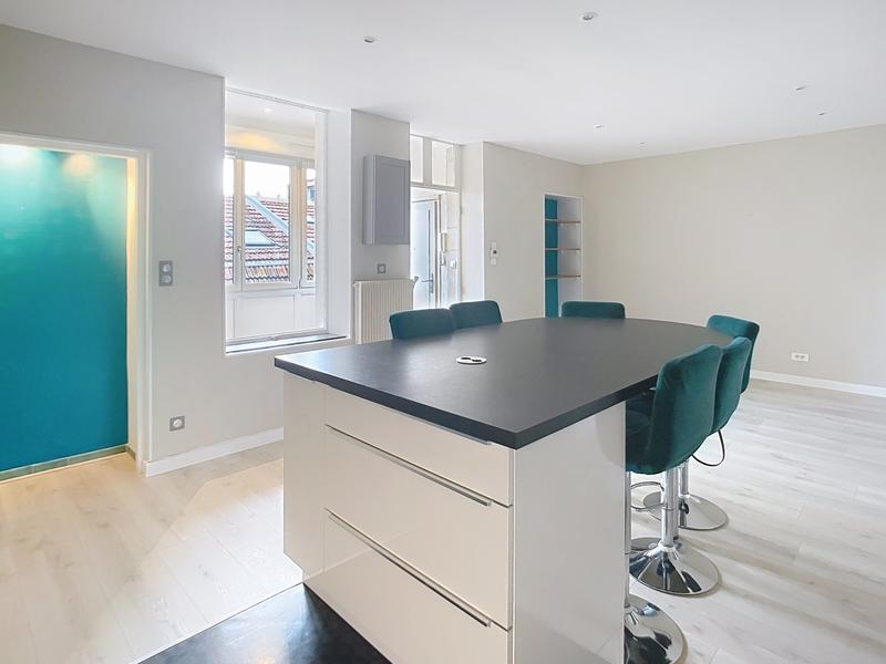 Appartement - 67 m² - 3 pièces