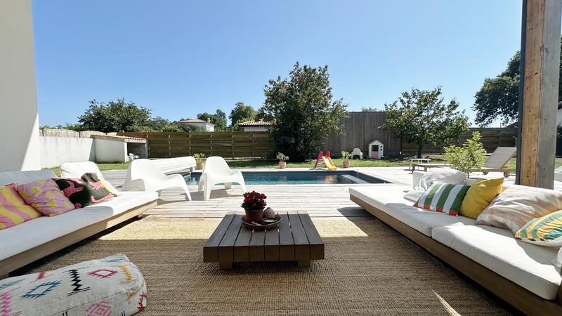 Maison - 140 m² - 6 pièces