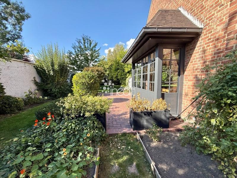 Maison - 170 m² - 7 pièces