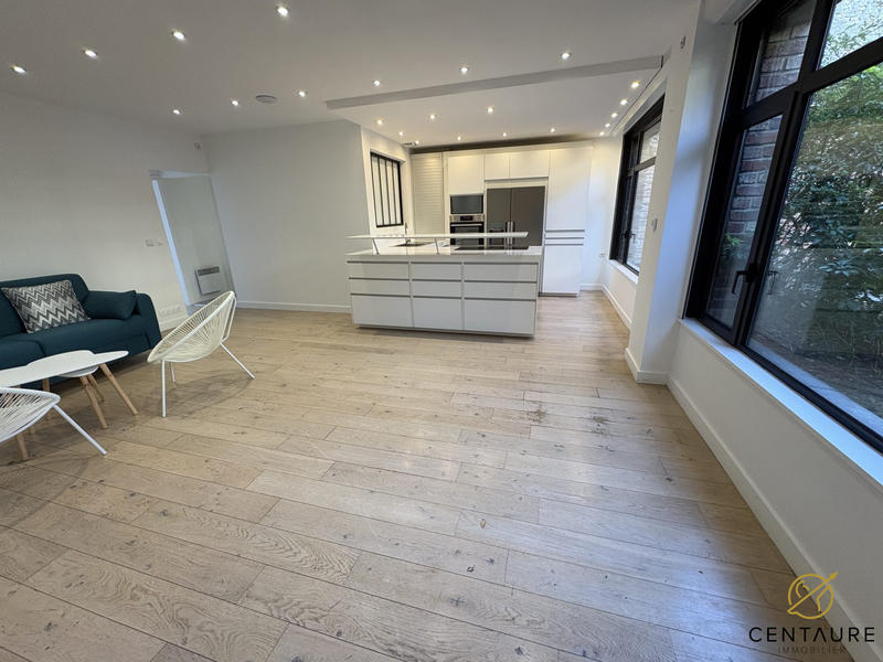 Appartement - 95 m² - 4 pièces