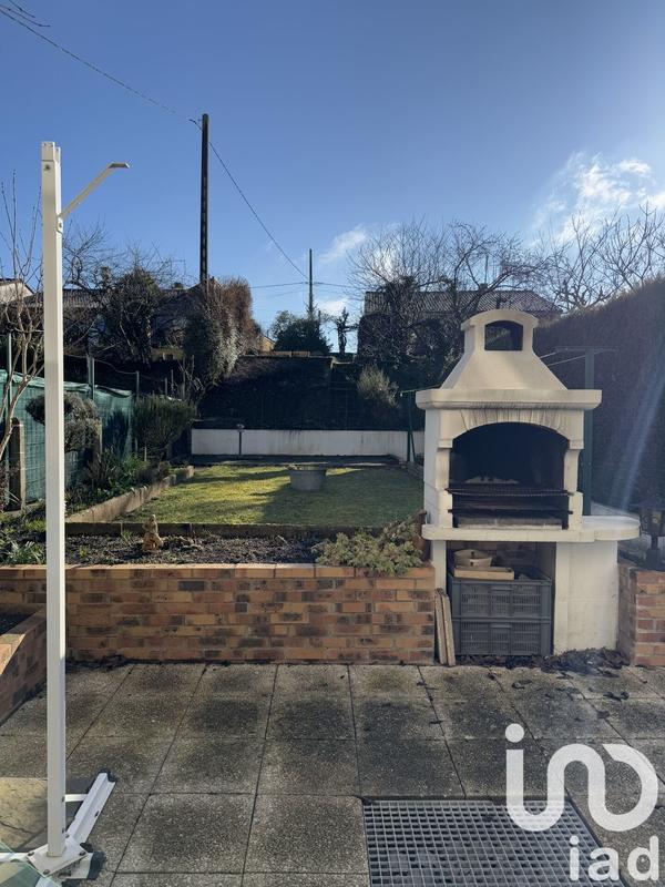 Maison - 93 m² - 5 pièces