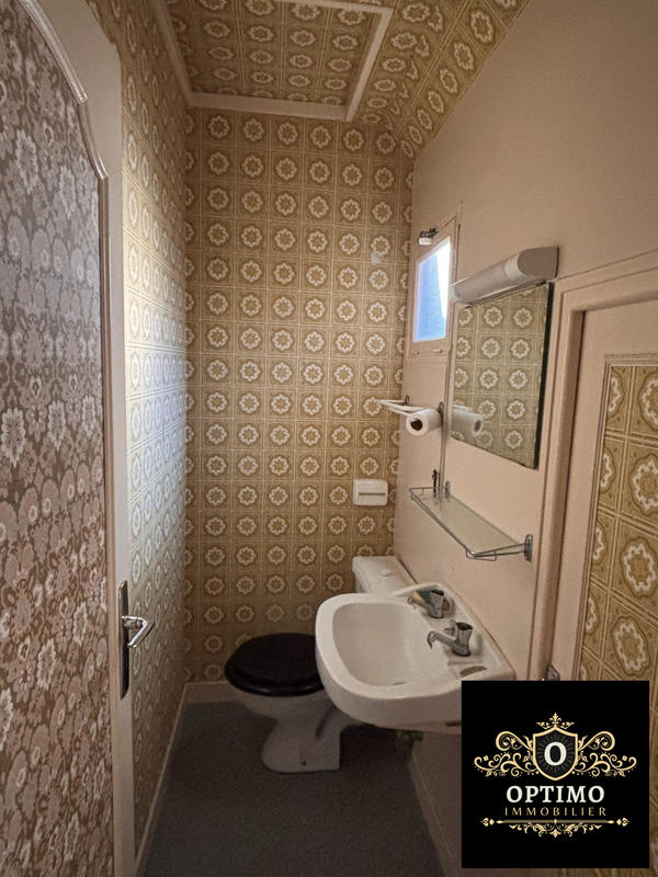 Maison traditionnelle - 103 m² - 6 pièces