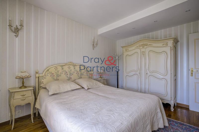 Villa - 160 m² - 6 pièces