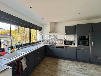 Maison - 114 m² - 5 pièces