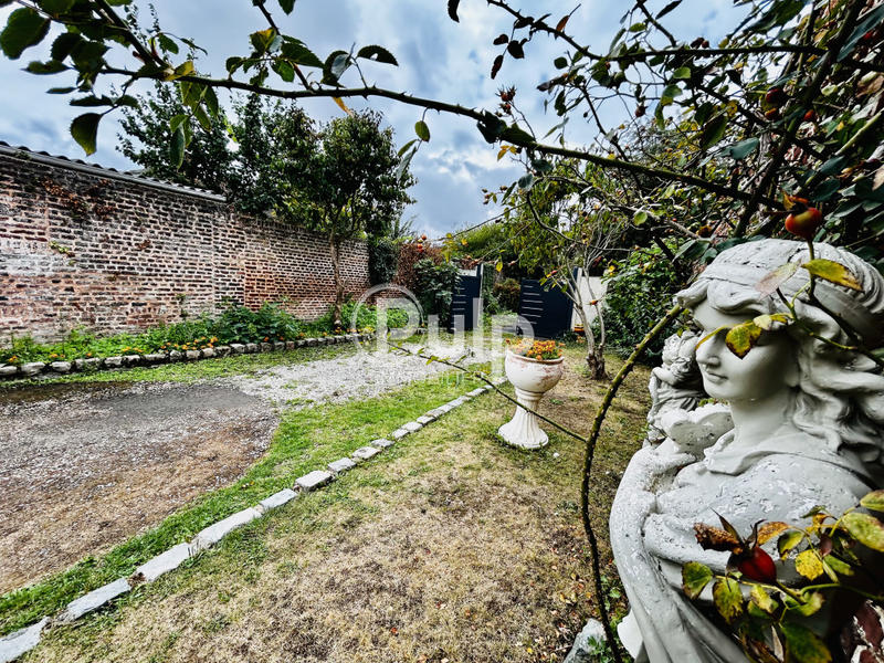 Maison - 195 m² - 6 pièces