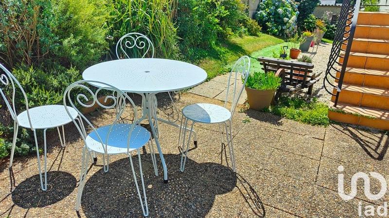 Maison - 105 m² - 4 pièces