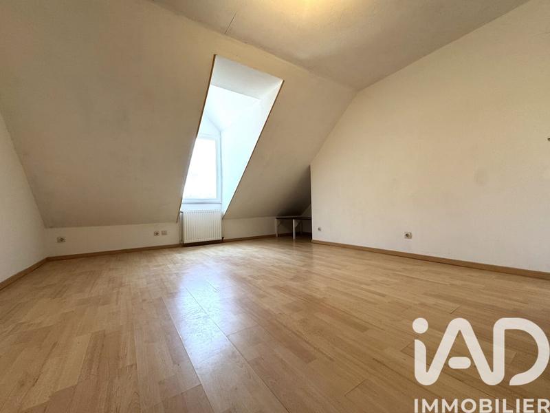 Maison - 197 m² - 9 pièces