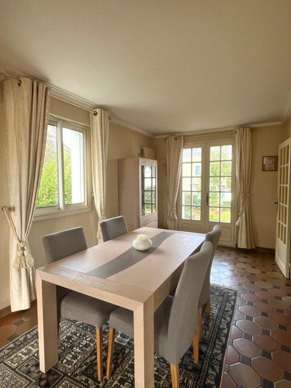 Maison - 136 m² - 7 pièces