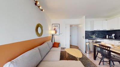 Appartement - 85 m² - 5 pièces