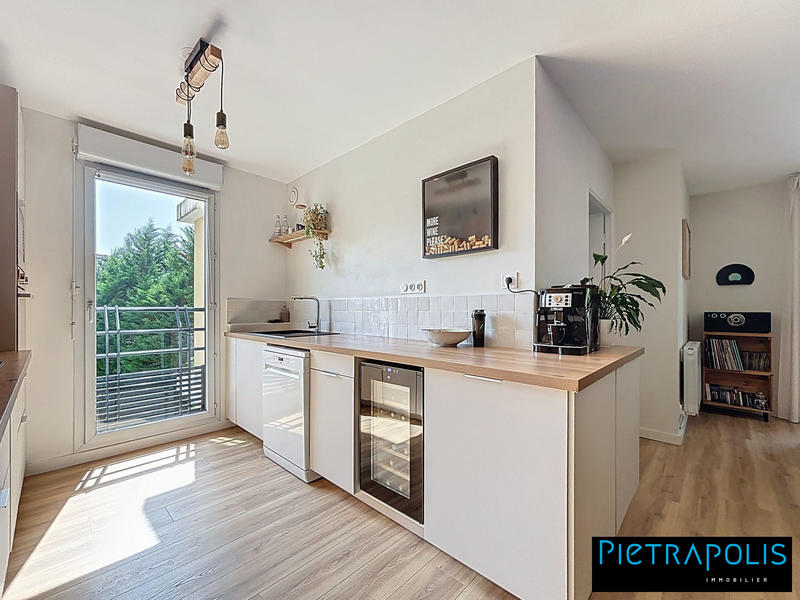 Appartement - 63 m² - 3 pièces