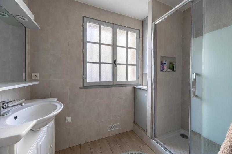 Appartement - 94 m² - 3 pièces