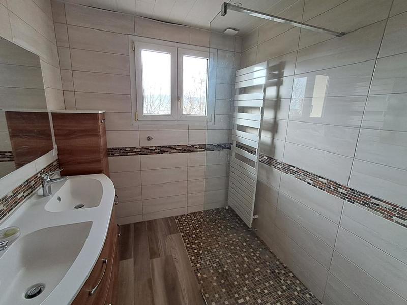 Maison - 132 m² - 8 pièces