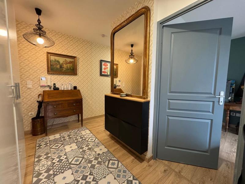 Appartement - 75 m² - 3 pièces